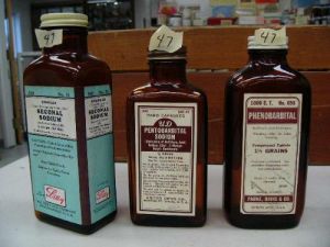 Buy Seconal Sodium Capsules 100mg 3 Buy Seconal Sodium Capsules 100mg - Image 3