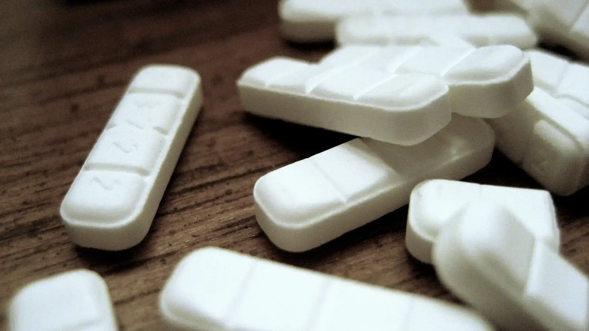 Buy White Xanax Bars 2mg Online 2 Buy White Xanax Bars 2mg Online - Image 2